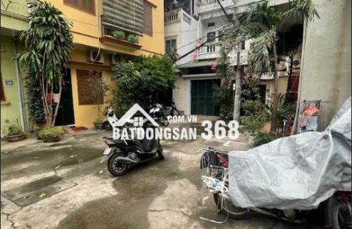 Phố Quốc Tử Giám nhưng giá chỉ 8 tỷ - nhà rộng 30m2, xây 4 tầng đẹp ở ngay